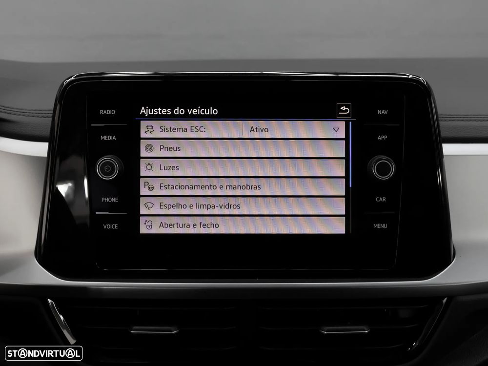 VW T-Roc 1.0 TSI Urban - 33