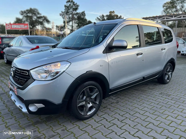 Dacia Lodgy 1.5 dCi Stepway 7L