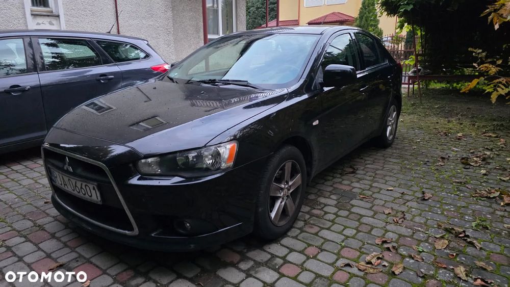 Mitsubishi Lancer 1.8 Invite - 4