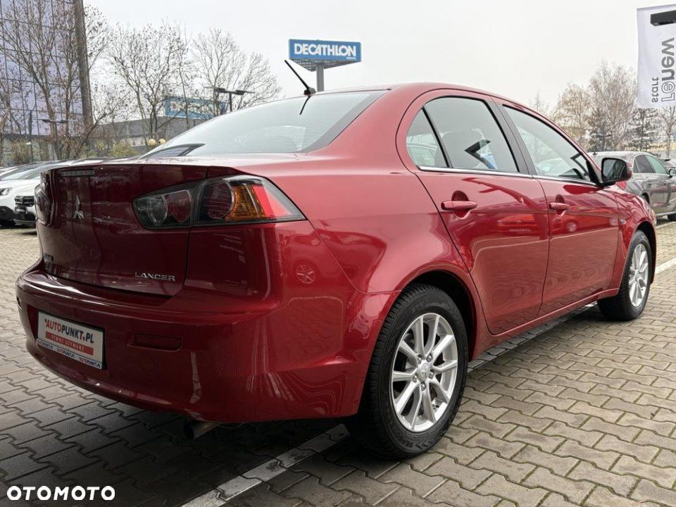 Mitsubishi Lancer - 18