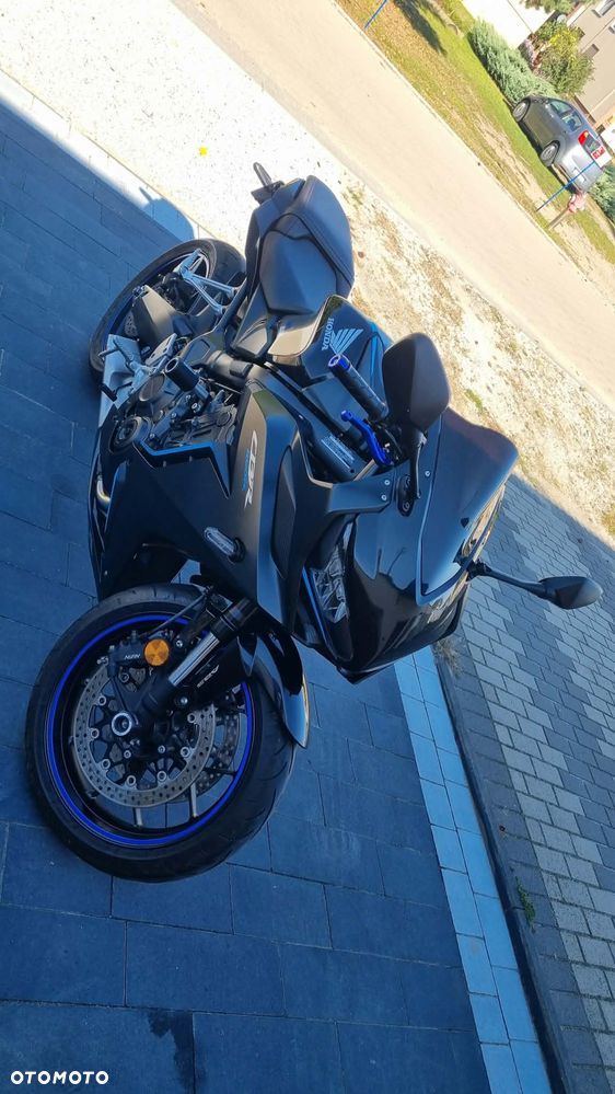 Honda CBR