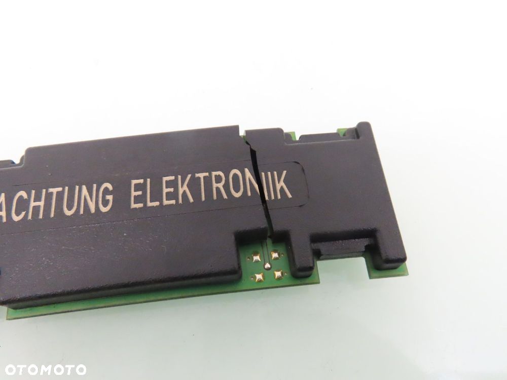 WZMACIACZ ANTENOWY AUDI A4 B6 8E5035225A - 3