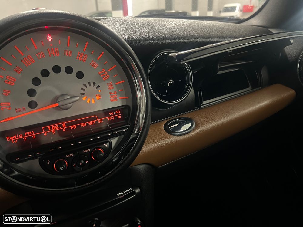 MINI Clubman Cooper D Hampton - 16