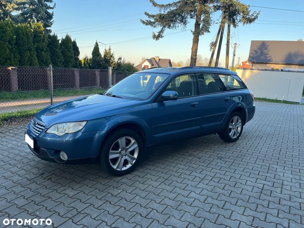 Subaru Outback - 25