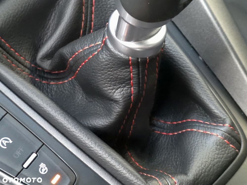 Ford Focus 2.0 TDCi Titanium ASS - 21
