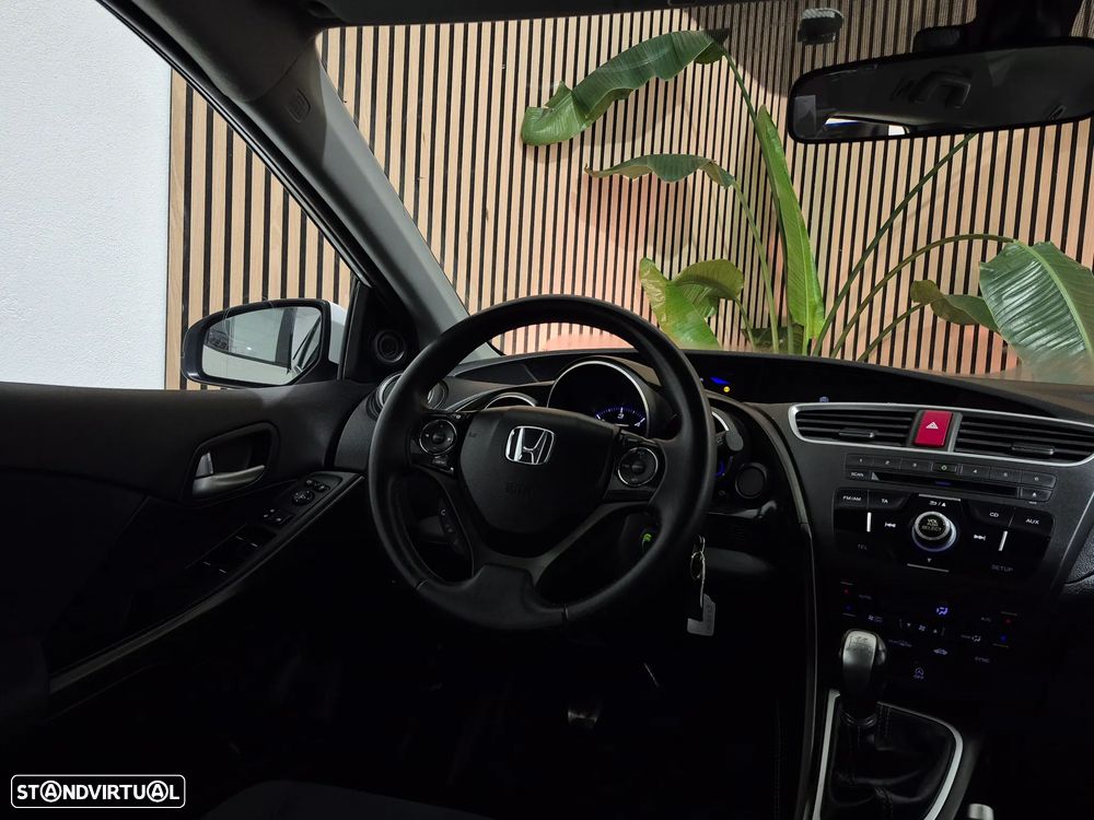 Honda Civic Tourer 1.6 i-DTEC Elegance - 10