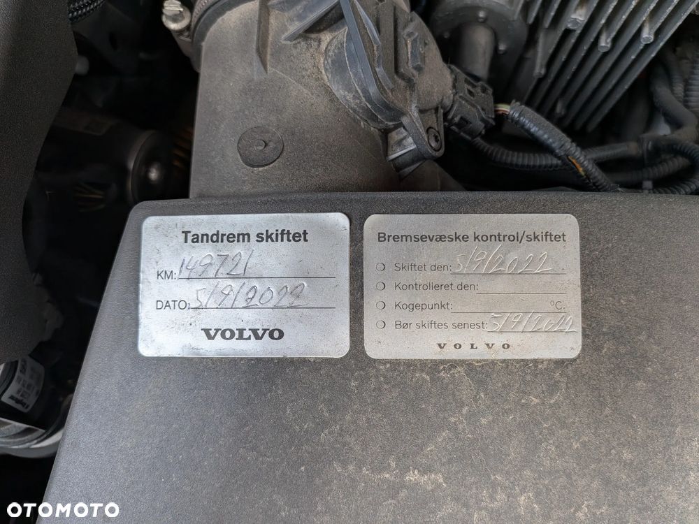 Volvo V60 D4 Momentum - 16
