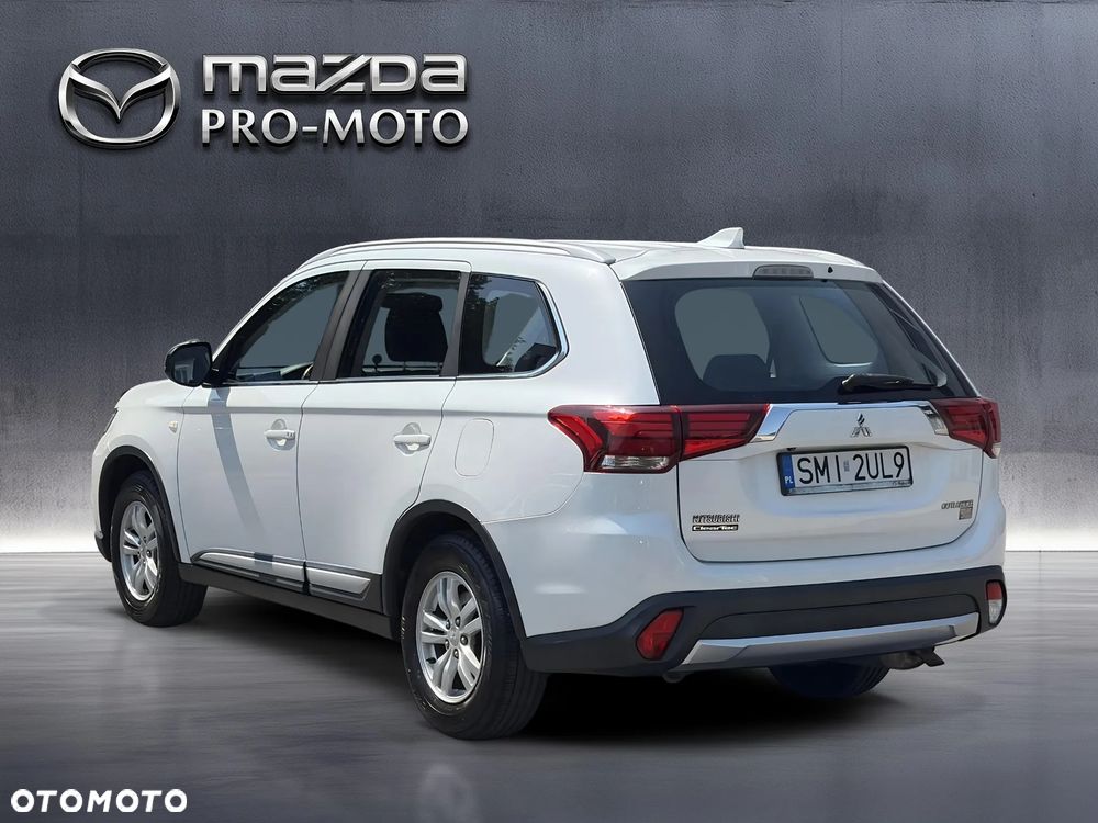 Mitsubishi Outlander 2.0 City Style 2WD - 4