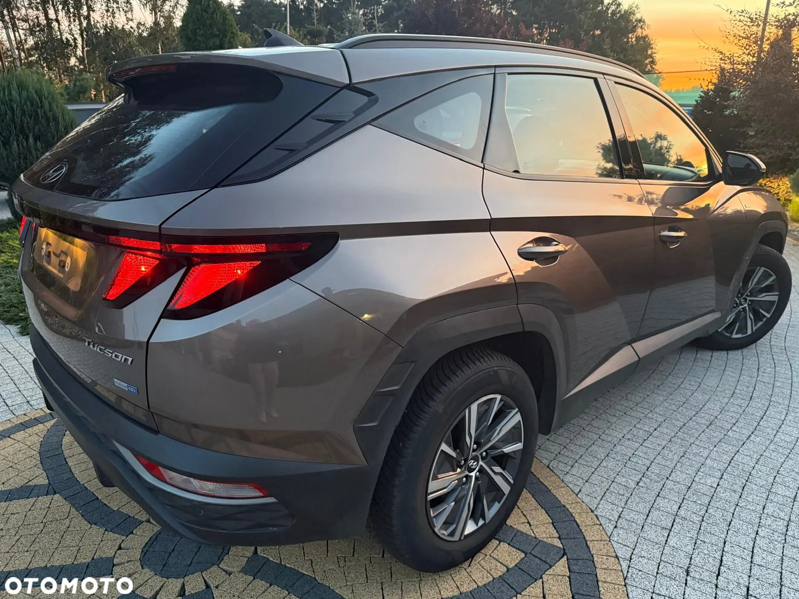 Hyundai Tucson 1.6 CRDi 48V-Hybrid 2WD DCT Trend - 4