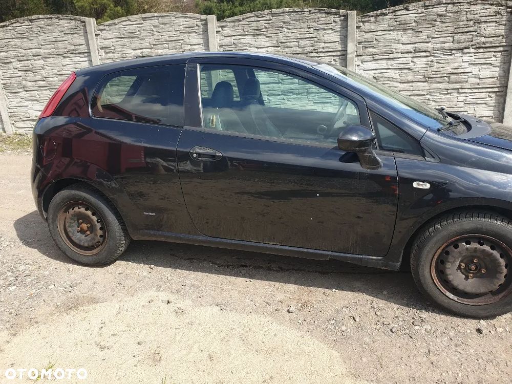 FIAT punto grande - silnik 1,4 -2005R - CAŁY NA CZĘŚCI - 2