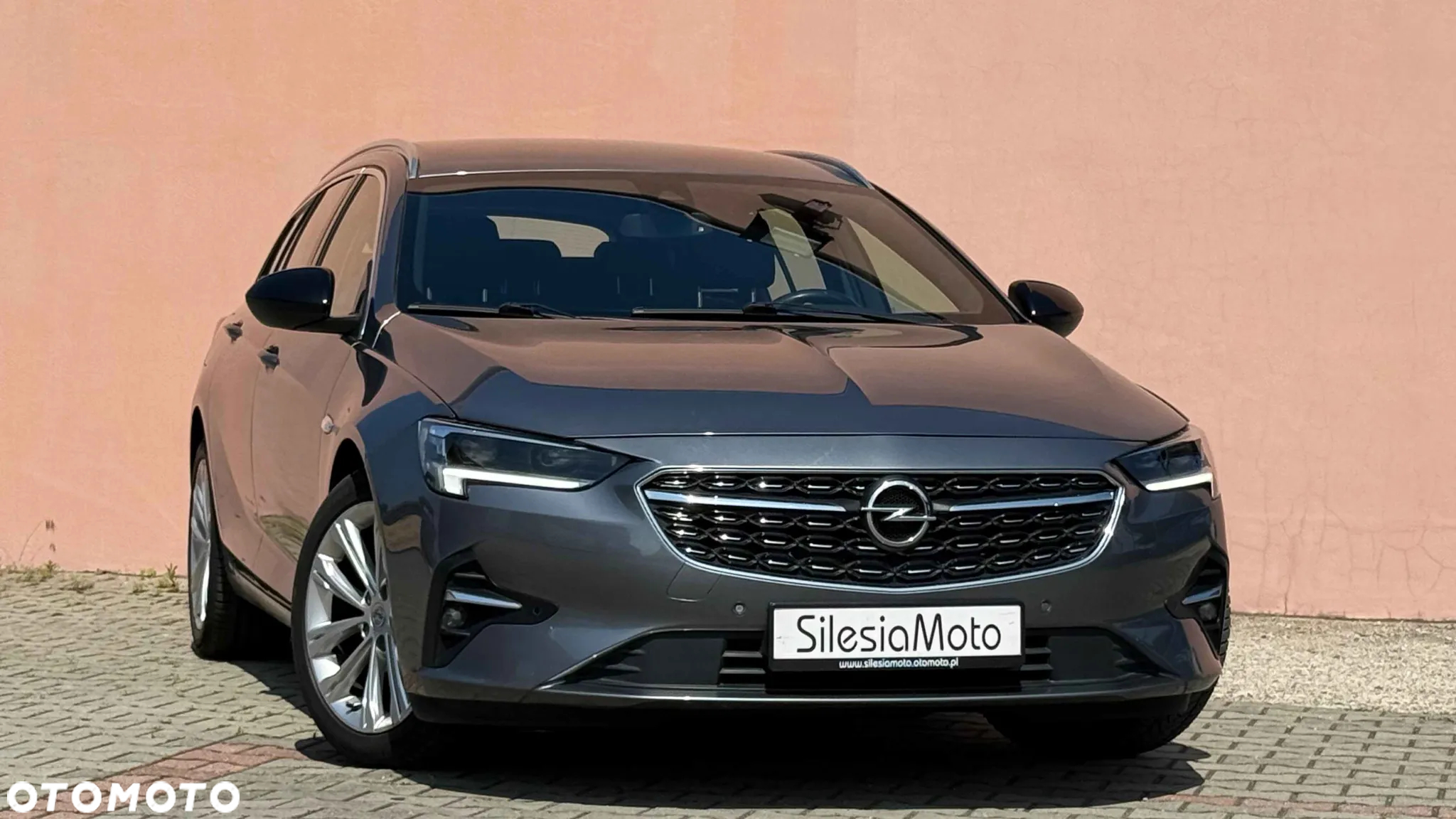 Opel Insignia - 2