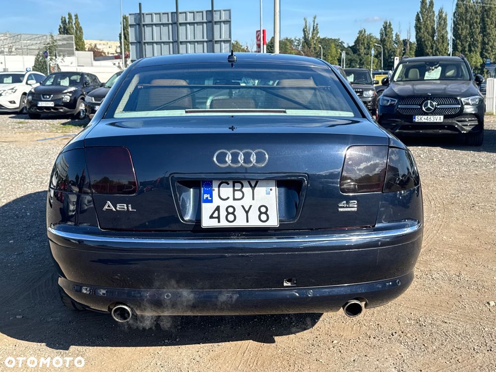 Audi A8 4.2 quattro Langversion - 15