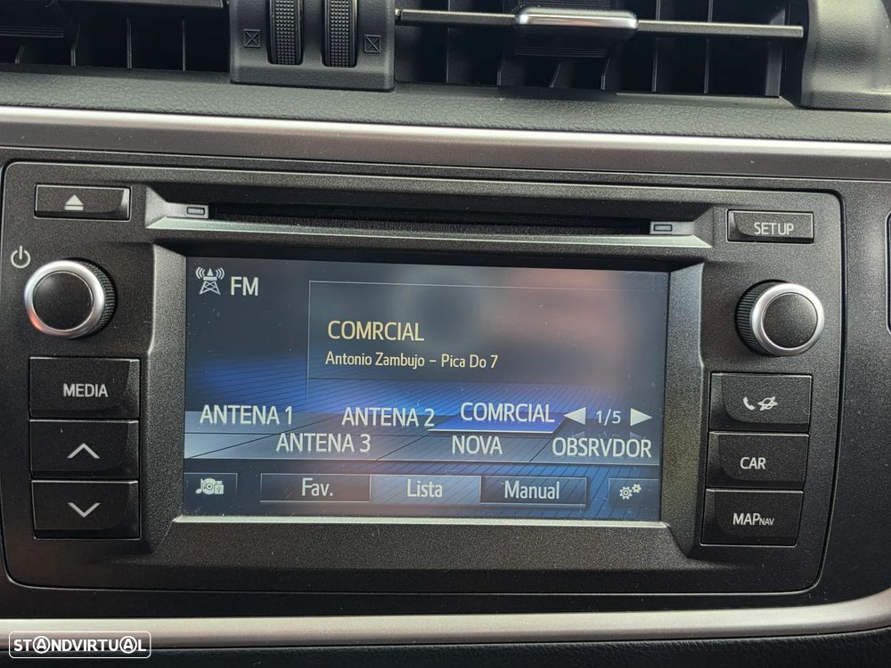 Toyota Auris 1.4 D-4D Comfort - 19