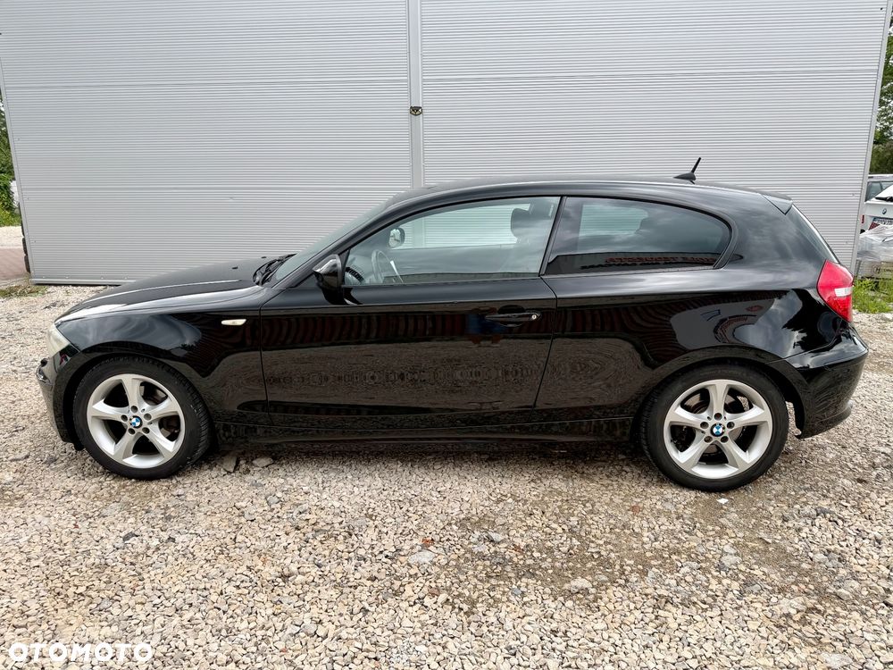 BMW Seria 1 118d - 11
