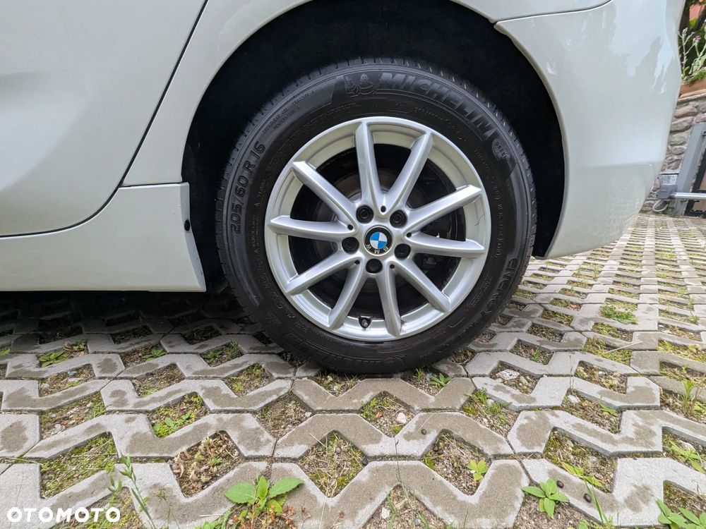 BMW Seria 2 216i - 12