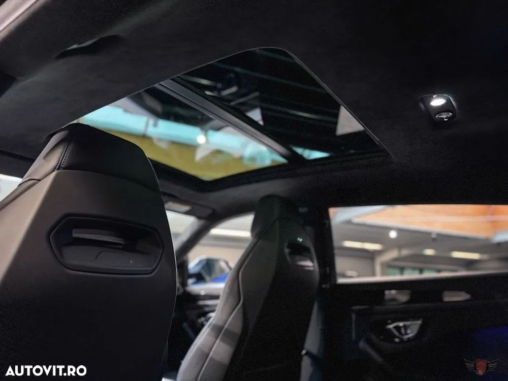 Lamborghini URUS Standard - 20