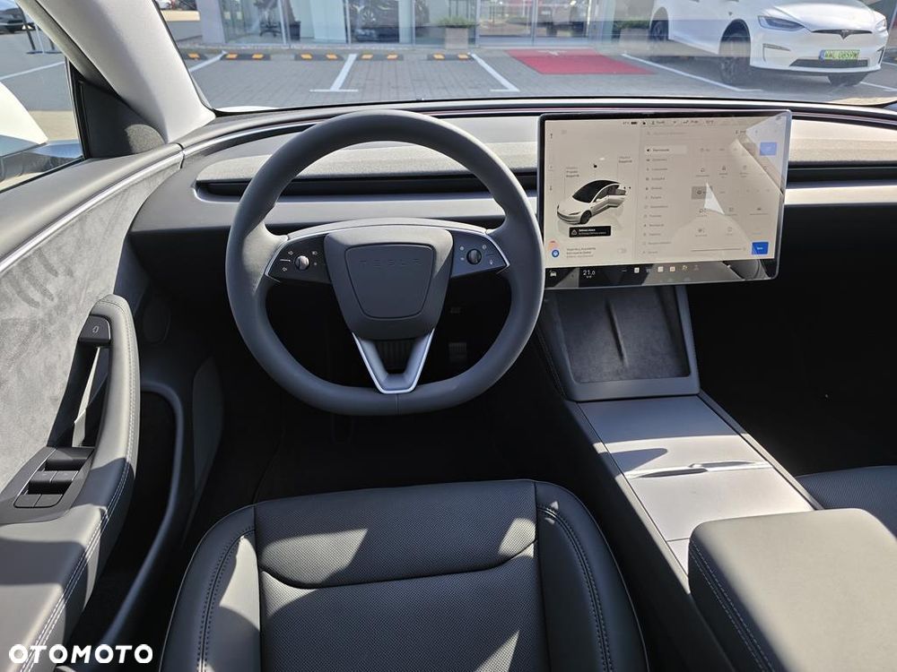 Tesla Model 3 Long Range AWD - 21