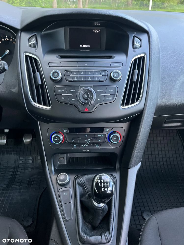 Ford Focus - 11