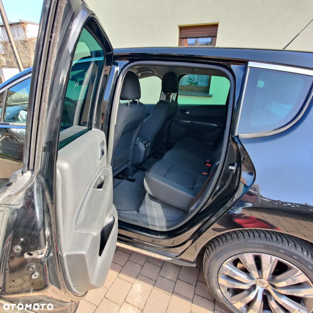 Peugeot 3008 1.6 HDi Style - 6