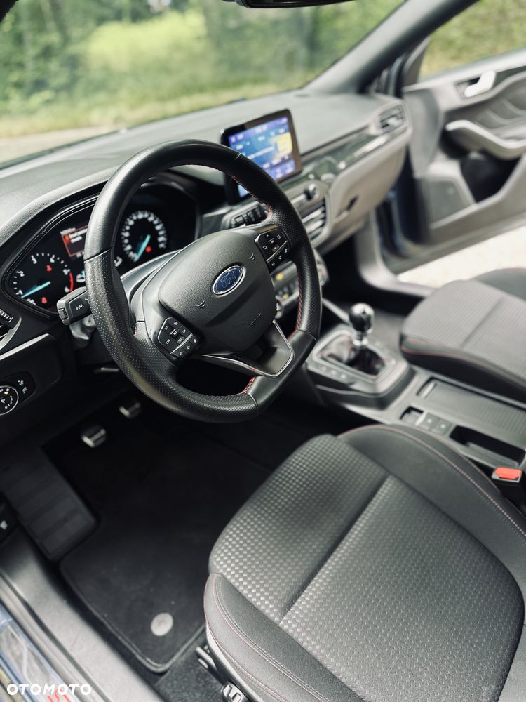 Ford Focus 1.5 EcoBlue SCR ST-Line - 14