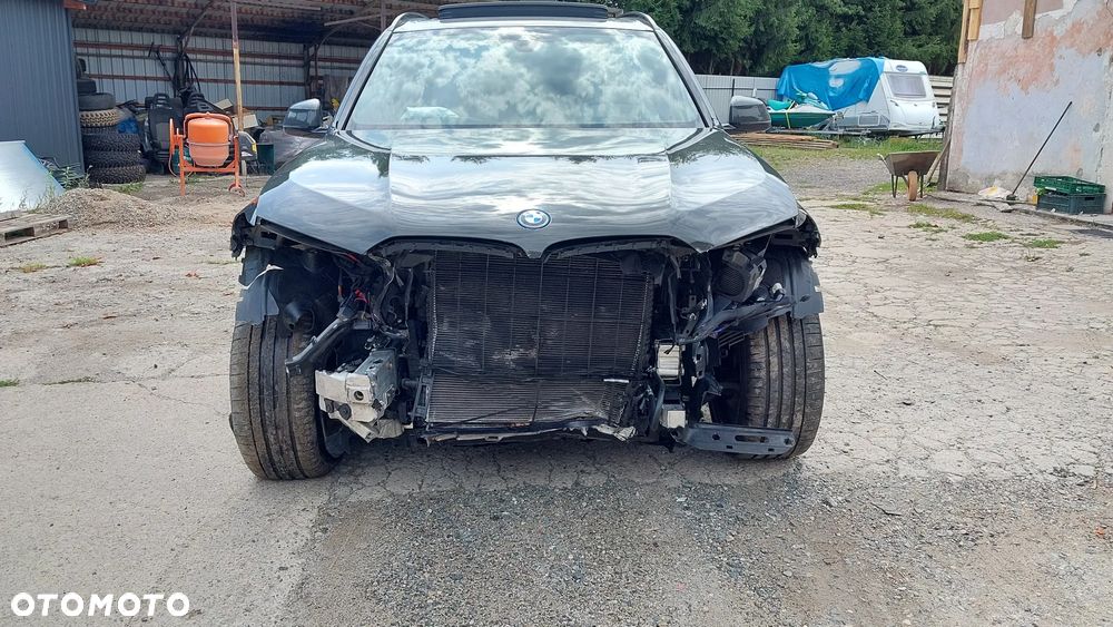 BMW X5 xDrive45e - 3