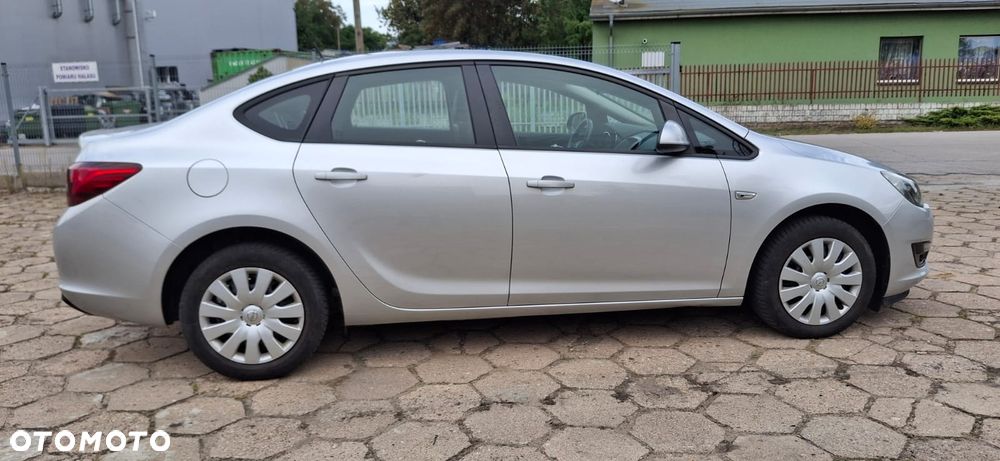 Opel Astra - 6