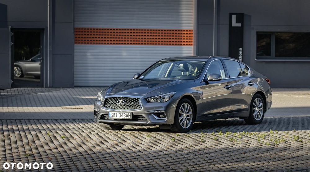 Infiniti Q50 2.0t Premium EU6 - 12