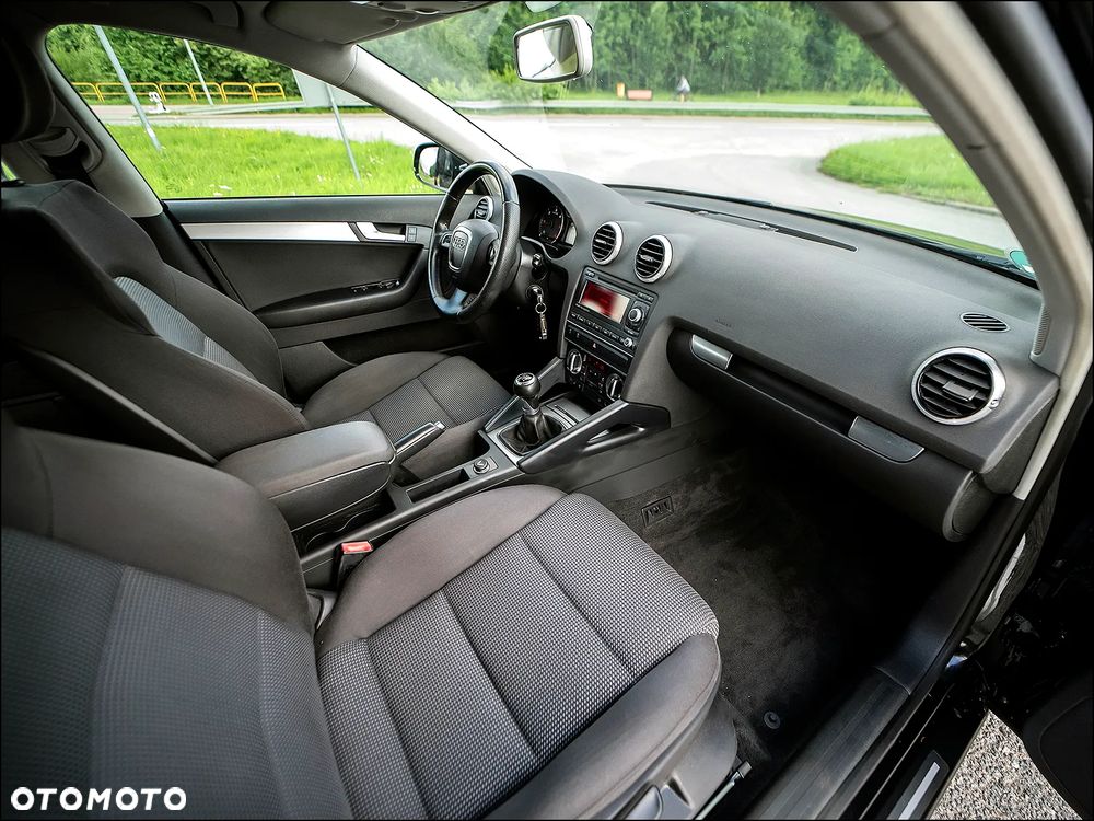 Audi A3 Sportback - 19