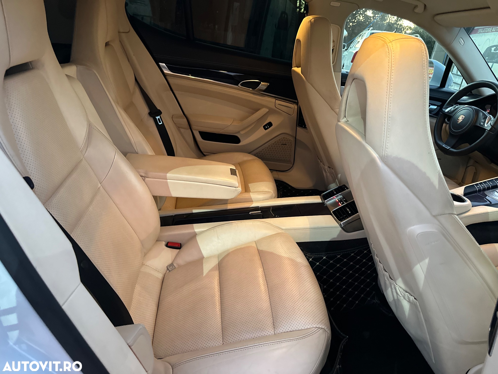 Porsche Panamera 3.0 Tiptronic S - 13