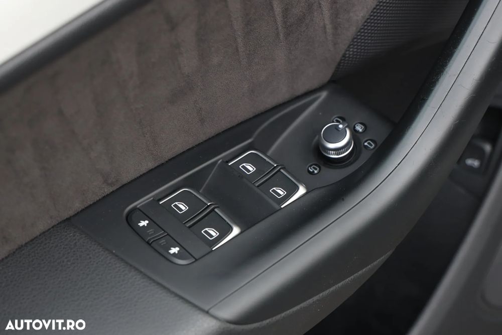 Audi Q3 2.0 TDI Quattro S tronic sport - 38