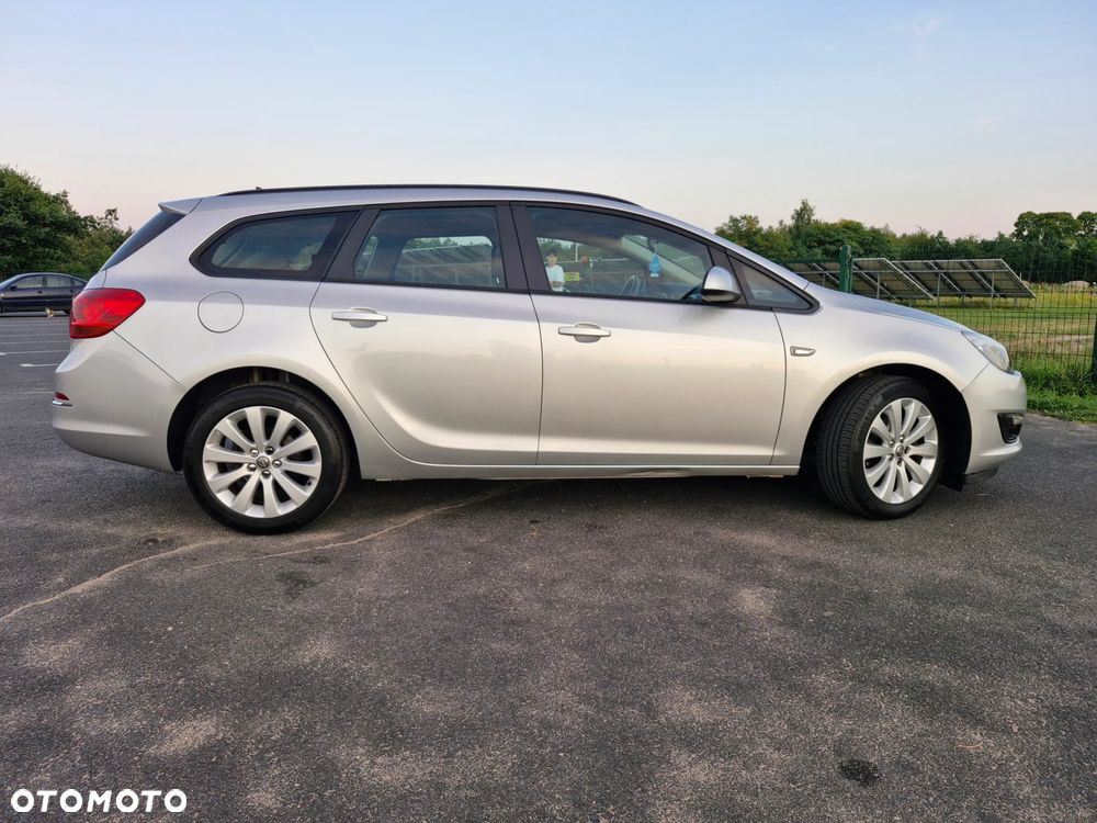 Opel Astra 1.4 T Sport EU6 - 5