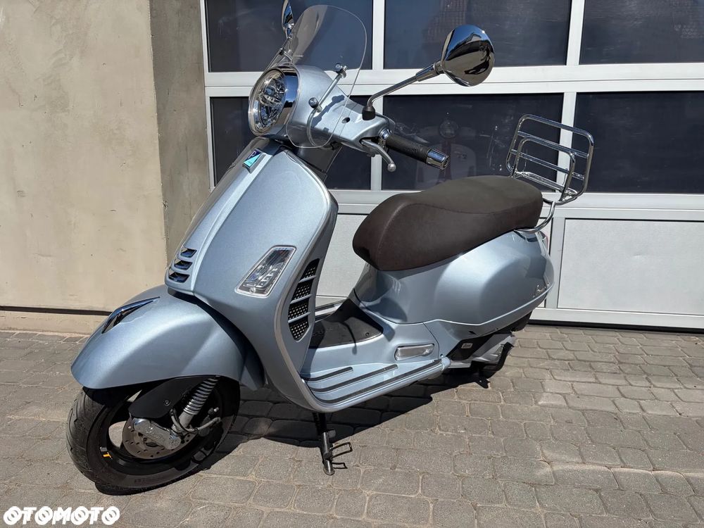 Vespa GTS - 1