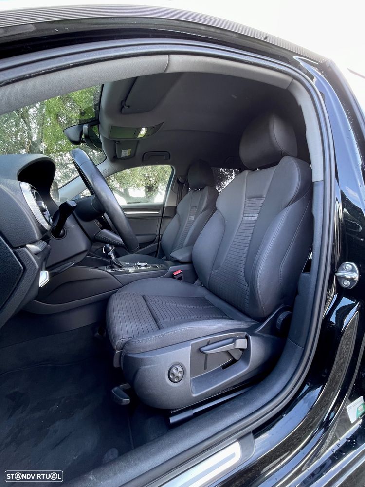 Audi A3 Sportback e-tron 1.4 TFSI Sport S tronic - 12