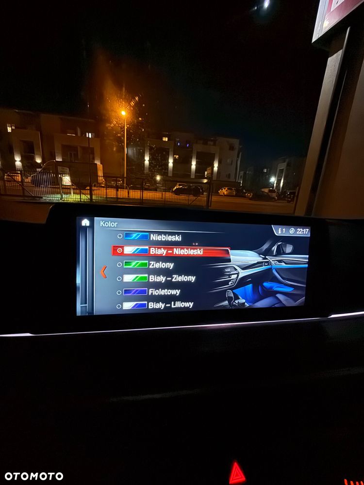 BMW Seria 5 530i - 23
