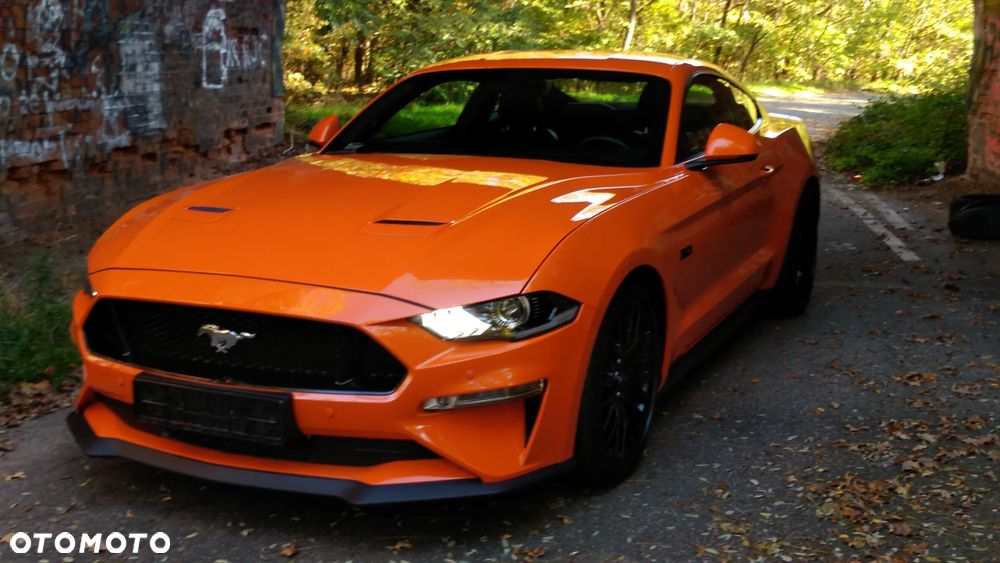 Ford Mustang - 34