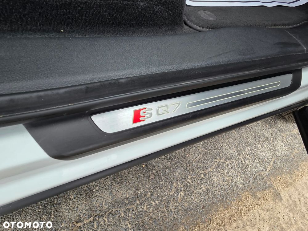 Audi SQ7 4.0 TDI Quattro Tiptronic - 31
