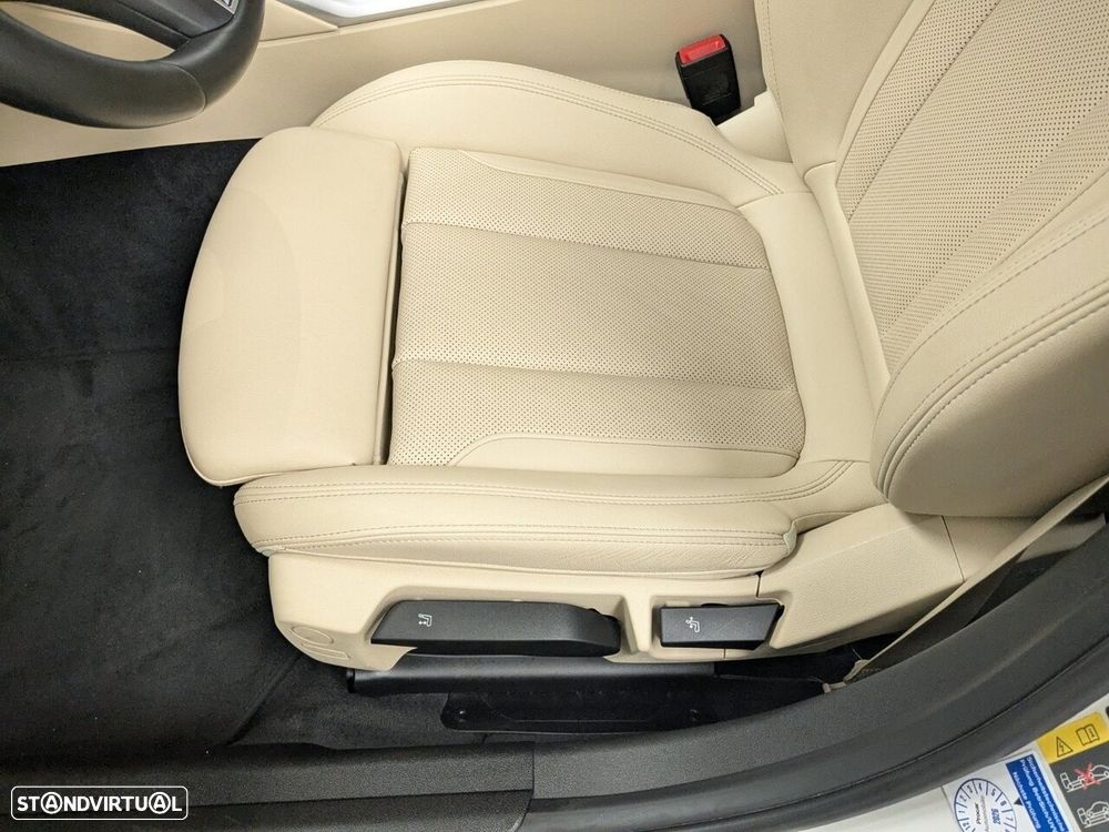 BMW 330 e Pack M Auto - 9