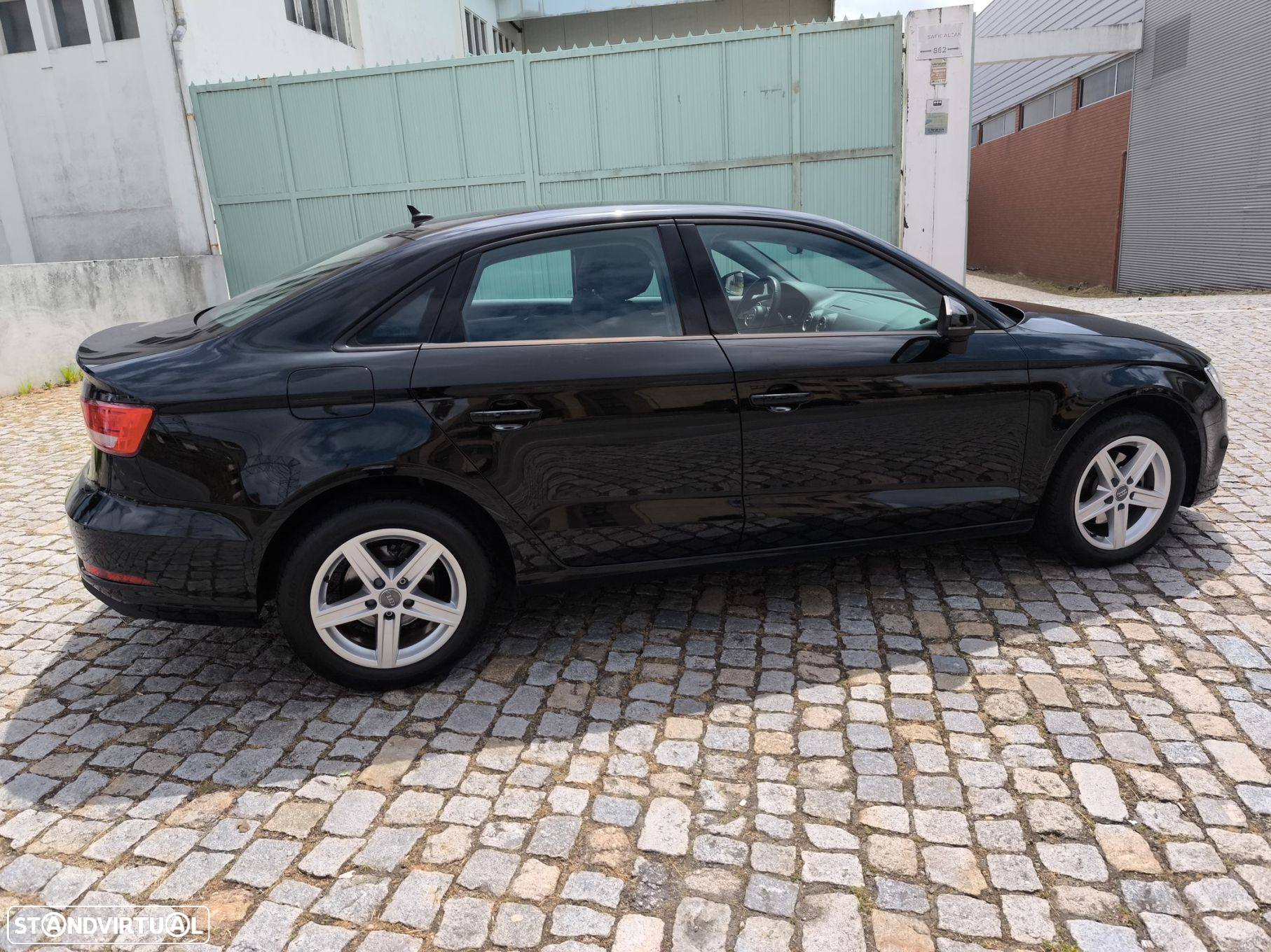Audi A3 Limousine 1.6 TDI Attraction - 6