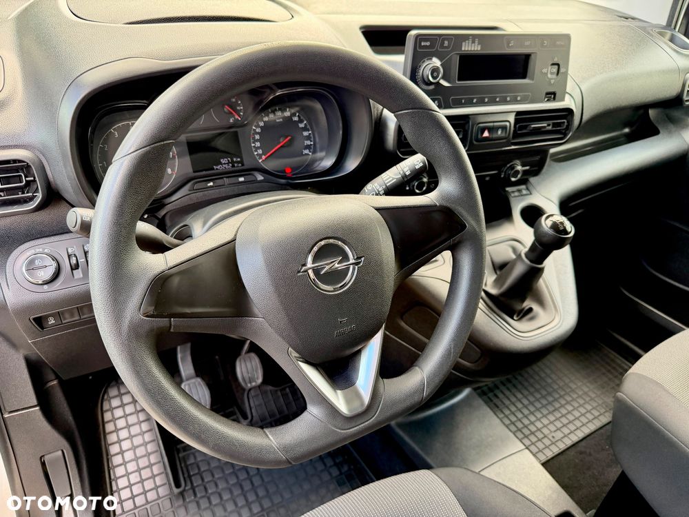Opel Combo - 24
