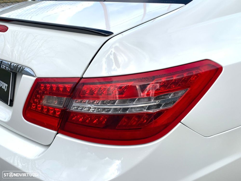 Mercedes-Benz E 220 CDi Avantgarde BlueEfficiency - 16