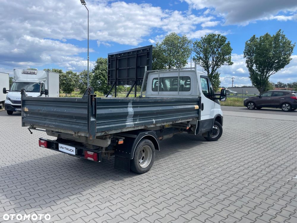 Iveco 50C16  Wywrotka Trójstronna DMC 3500 kg! - 8