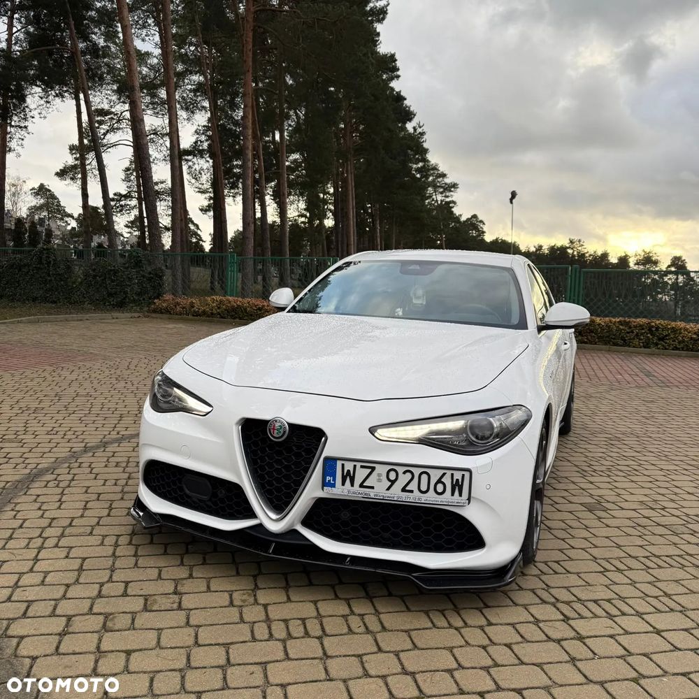 Alfa Romeo Giulia 2.0 Turbo Veloce Q4 - 3