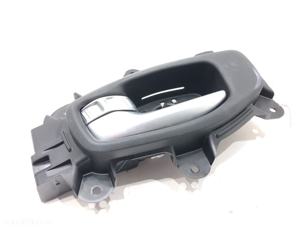 KLAMKA WEWNĘTRZNA LEWY PRZÓD  JEEP COMPASS (MP, M6) 2016 - 2022 2.4 MultiAir 4x4 129 kW [175 KM] - 1