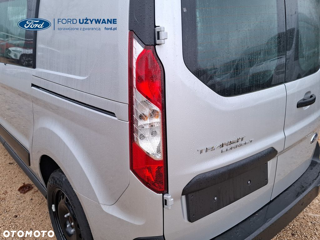 Ford Transit Connect - 12