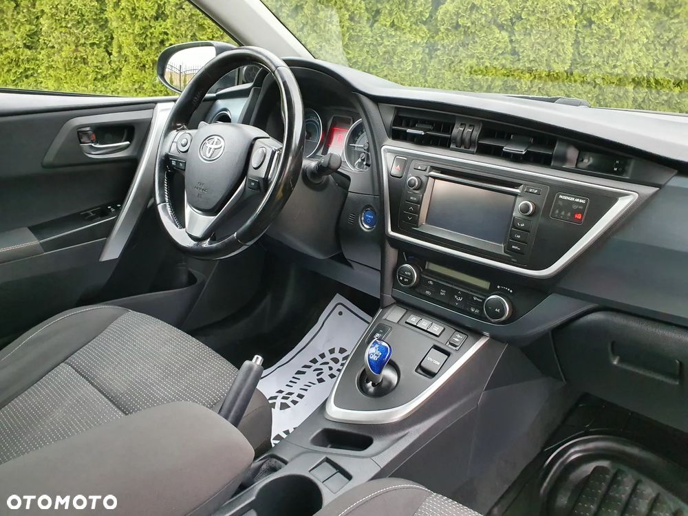 Toyota Auris - 19
