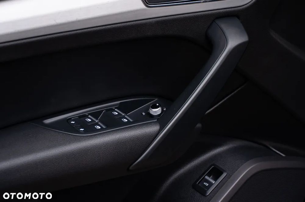 Audi Q5 2.0 TDI quattro S tronic sport - 37