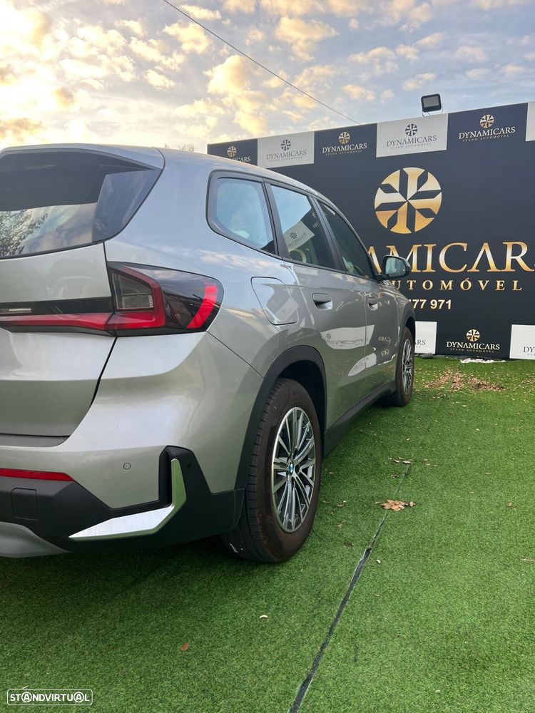 BMW iX1 xDrive30 Pack Desportivo M - 6