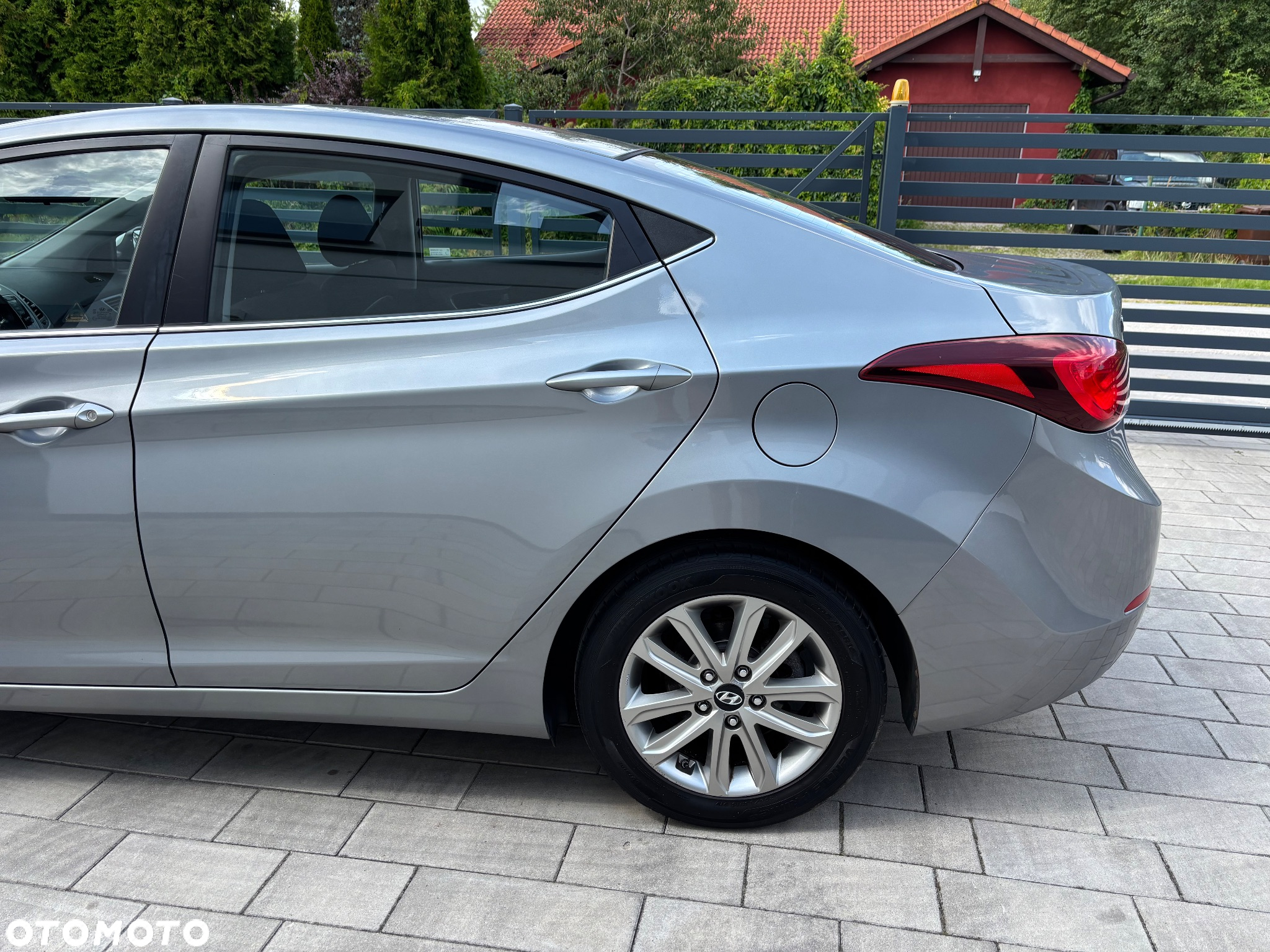 Hyundai Elantra 1.6 Comfort - 6