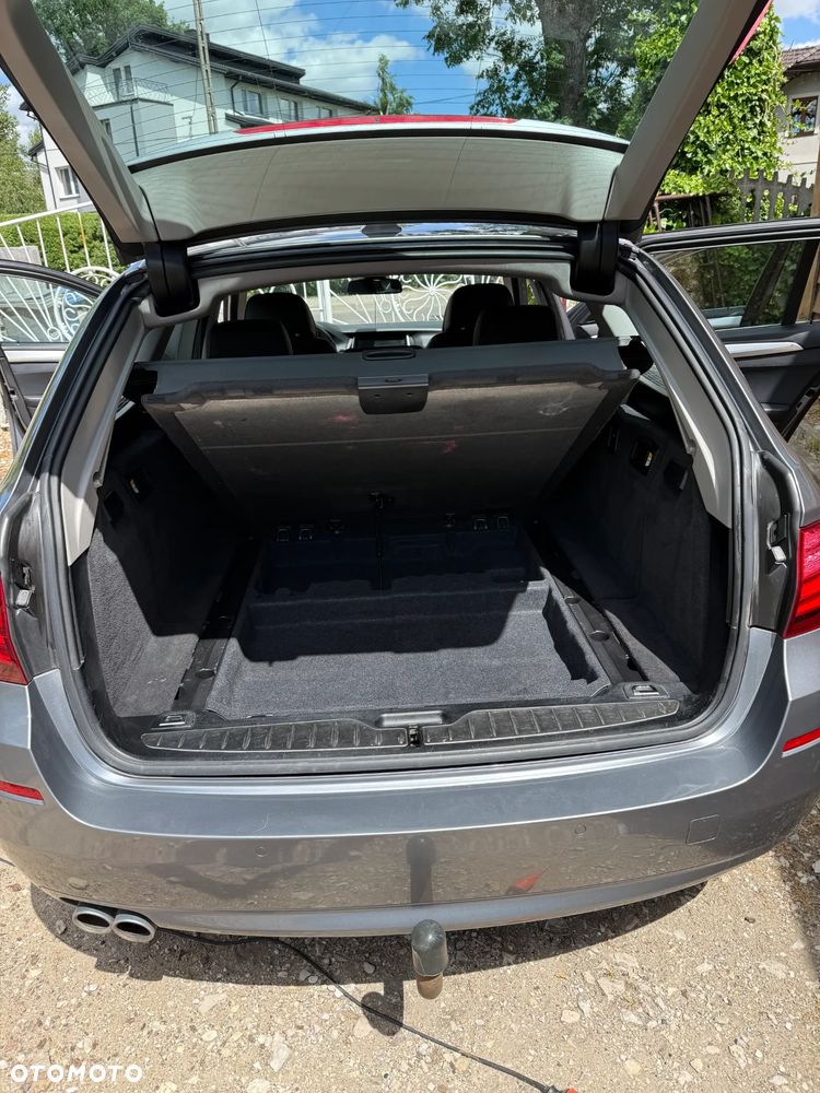 BMW Seria 5 530d xDrive Luxury Line - 4