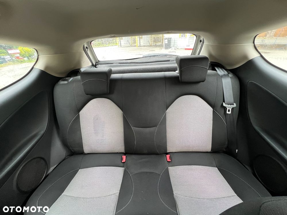 Alfa Romeo Mito 1.4 16V - 11